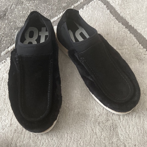 P448 bubble Genuine shearling slip on sneaker  in black - Picture 9 of 9